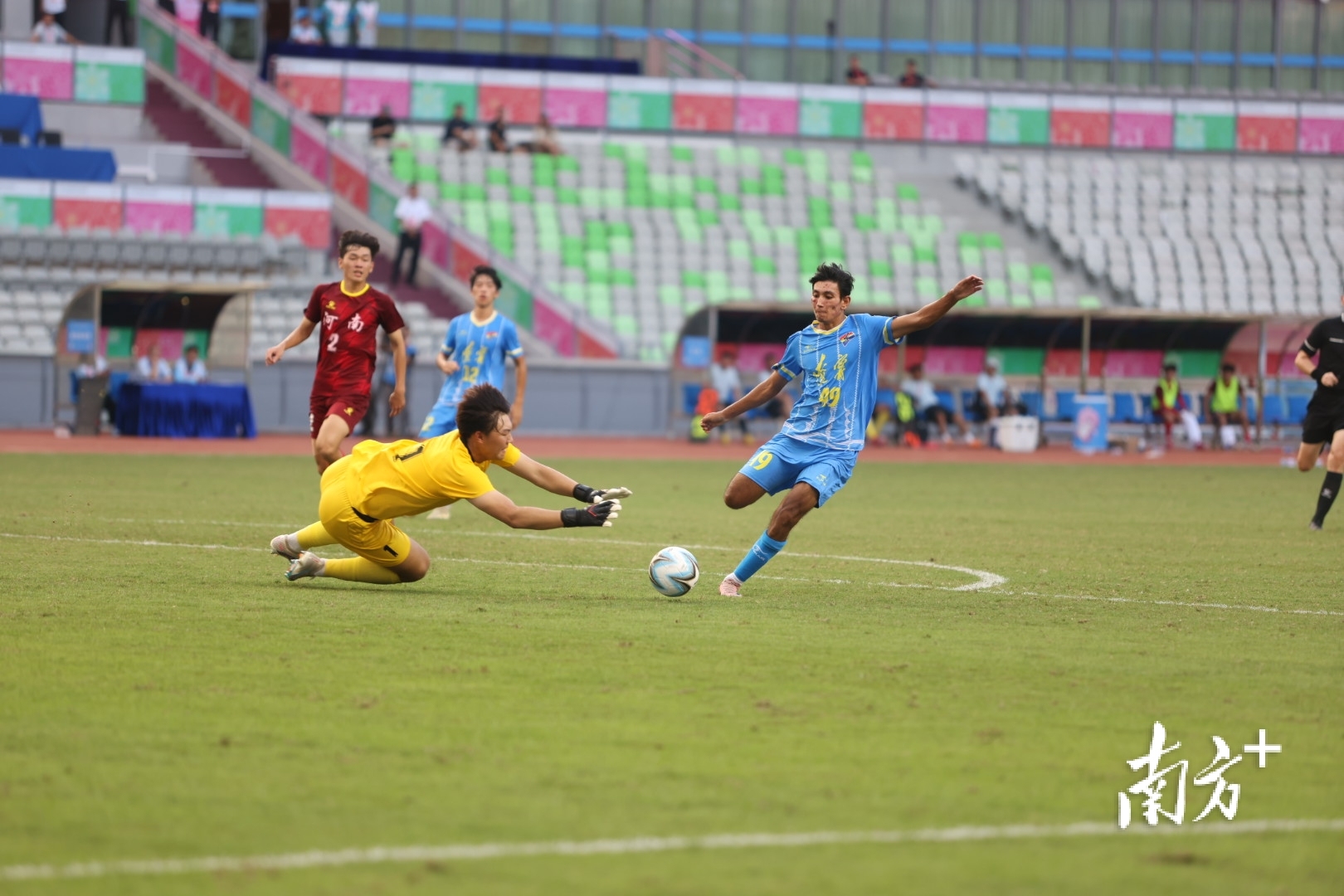 tenan, src, 还对这座城