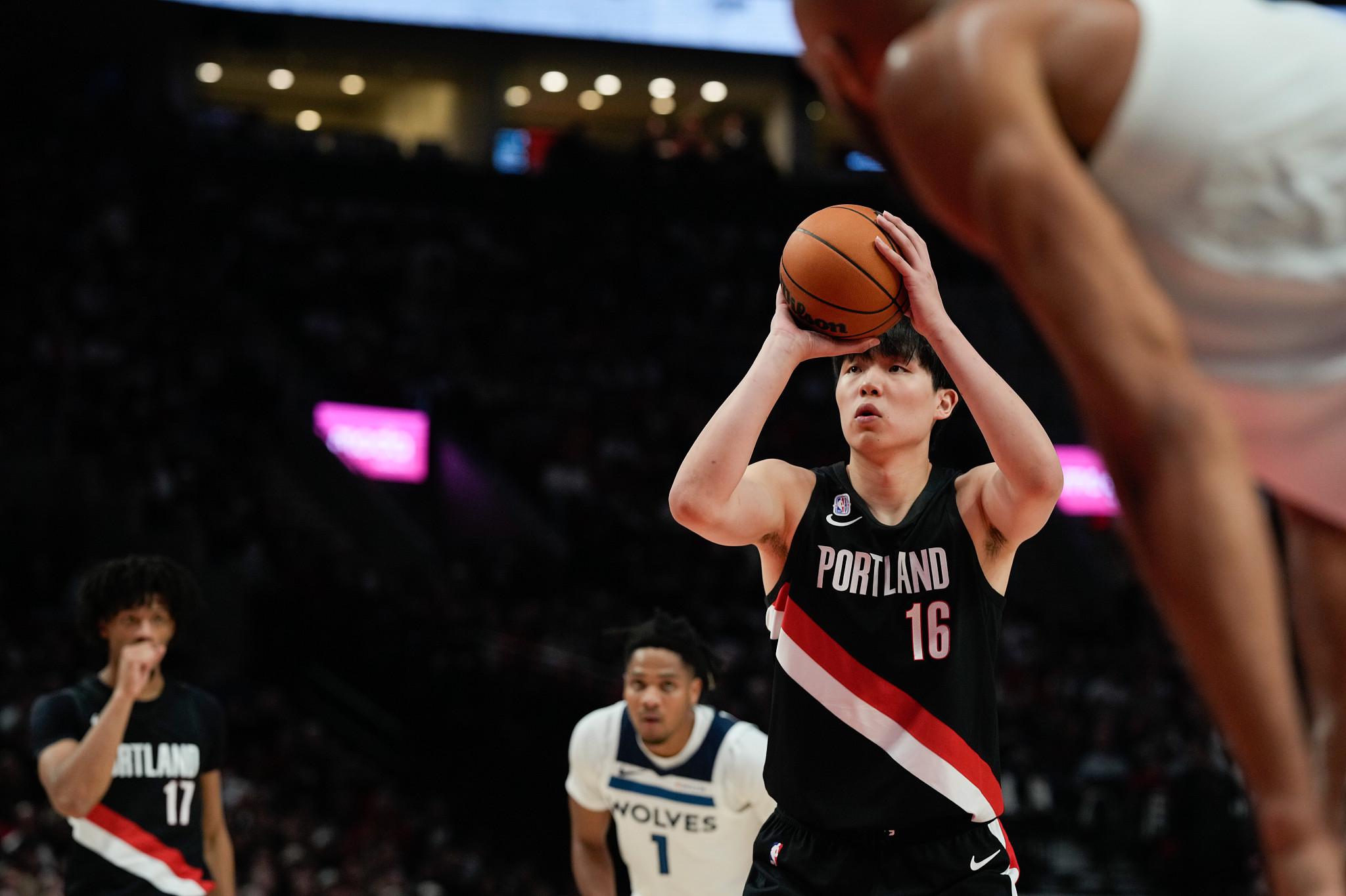 森林狼队以, 两队战平, 开拓者队以 森林狼队以, 两队战平, 开拓者队以